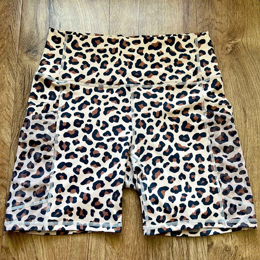 Fabletics Cheetah Print Mila High-Waisted Pocket Biker Shorts 6”